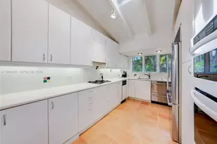 278 S Island Dr, Golden Beach, FL 33160 - Photo 28