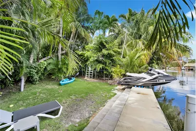 278 S Island Dr, Golden Beach, FL 33160 - Photo 32