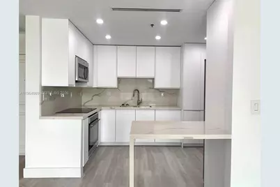 201 Crandon Blvd #306, Key Biscayne, FL 33149 - Photo 1