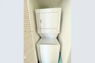 79 SW 12th St #2402-S, Miami, FL 33130 - Photo 10