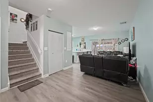 396 NW 12th Pl, Florida City, FL 33034 - Photo 4