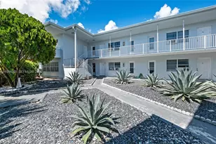 7271 Gary Ave, Miami Beach, FL 33141 - Photo 1