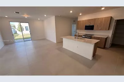 1535 SE 7th Ct #1535, Homestead, FL 33033 - Photo 4