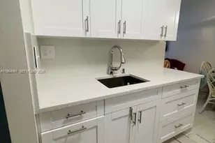 5180 E Sabal Palm Blvd, Tamarac, FL 33319 - Photo 4