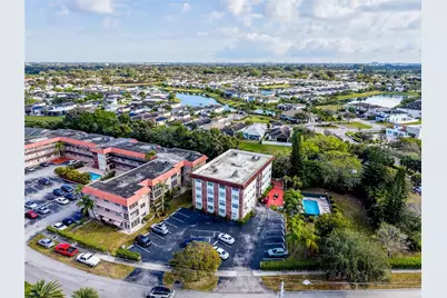 3910 Crystal Lake Dr #401, Deerfield Beach, FL 33064 - Photo 44