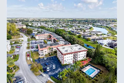 3910 Crystal Lake Dr #401, Deerfield Beach, FL 33064 - Photo 38