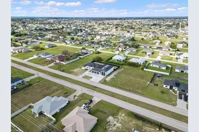 302 N El Dorado Blvd, Cape Coral, FL 33993 - Photo 32