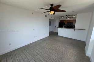 219 NW 12th Ave, Miami, FL 33128 - Photo 10