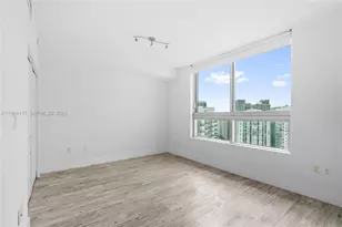 90 SW 3rd St, Miami, FL 33130 - Photo 18