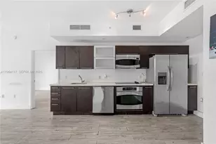 90 SW 3rd St, Miami, FL 33130 - Photo 6
