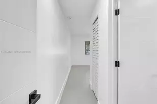 1836 NW 63rd St, Miami, FL 33147 - Photo 14