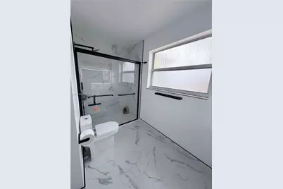 15102 NW 7th Ct, Pembroke Pines, FL 33028 - Photo 30