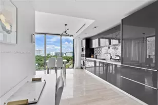 1451 Brickell Ave, Miami, FL 33131 - Photo 6