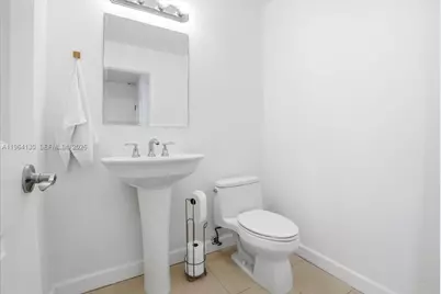 1945 S Ocean Dr #709, Hallandale Beach, FL 33009 - Photo 6