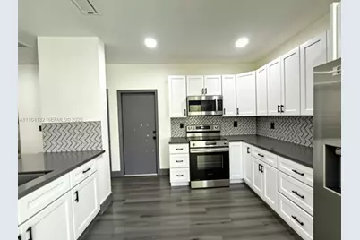 2343 NW 162nd Way #2343, Pembroke Pines, FL 33028 - Photo 4