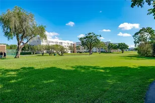 8040 N Sunrise Lakes Dr, Sunrise, FL 33322 - Photo 26
