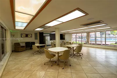 1910 W 56th St #3321, Hialeah, FL 33012 - Photo 14