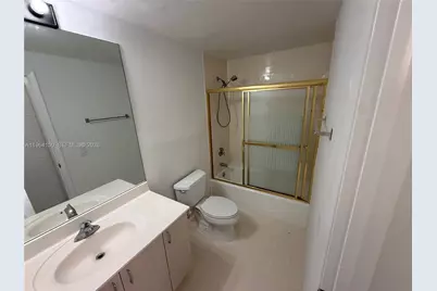 185 SE 14th Ter #1807, Miami, FL 33131 - Photo 10