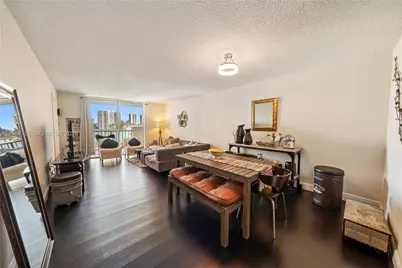 2750 NE 183rd St #401, Aventura, FL 33160 - Photo 4