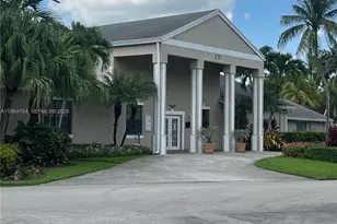 805 N Franklin Ave, Homestead, FL 33034 - Photo 10