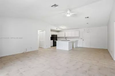 16244 E Grand National Dr, Loxahatchee, FL 33470 - Photo 10