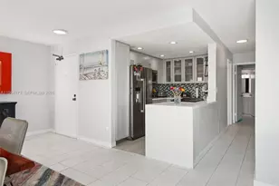 2201 Brickell Ave, Miami, FL 33129 - Photo 12