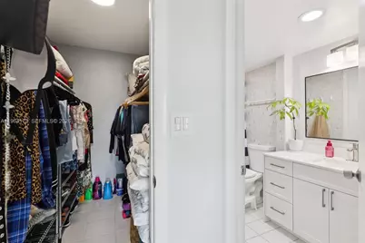 2201 Brickell Ave #77, Miami, FL 33129 - Photo 18