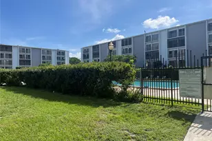 8730 N Sherman Cir, Miramar, FL 33025 - Photo 8