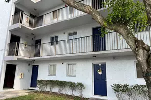 8730 N Sherman Cir, Miramar, FL 33025 - Photo 22