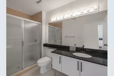 31 SE 5th St #3419, Miami, FL 33131 - Photo 22