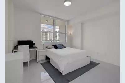 31 SE 5th St #3419, Miami, FL 33131 - Photo 20