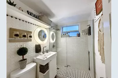 1115 Meridian Ave #Townhouse, Miami Beach, FL 33139 - Photo 10