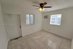 535 NW 7th St, Miami, FL 33136 - Photo 6