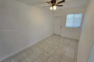 535 NW 7th St, Miami, FL 33136 - Photo 8