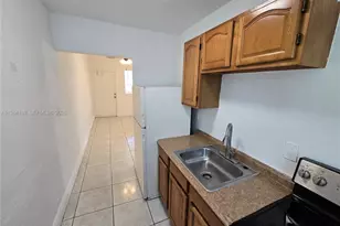 535 NW 7th St, Miami, FL 33136 - Photo 2