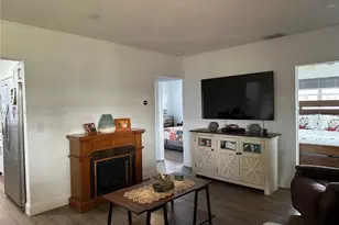 991 E 47th St, Hialeah, FL 33013 - Photo 22