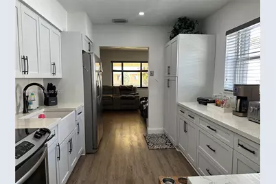 991 E 47th St, Hialeah, FL 33013 - Photo 34