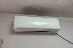 991 E 47th St, Hialeah, FL 33013 - Photo 46