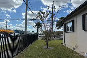 991 E 47th St, Hialeah, FL 33013 - Photo 6