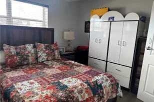 991 E 47th St, Hialeah, FL 33013 - Photo 16