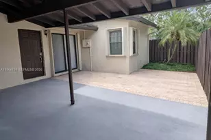 22335 Palomita Dr, Boca Raton, FL 33428 - Photo 2