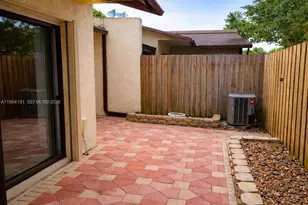 22335 Palomita Dr, Boca Raton, FL 33428 - Photo 6