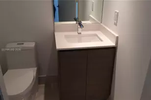 460 NE 28th St, Miami, FL 33137 - Photo 6