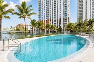 460 NE 28th St, Miami, FL 33137 - Photo 14
