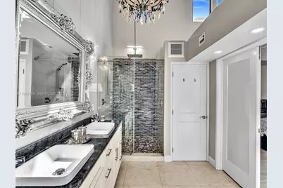 15 Port Side Dr #15C, Fort Lauderdale, FL 33316 - Photo 32