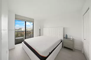 20505 E Country Club Dr, Aventura, FL 33180 - Photo 10