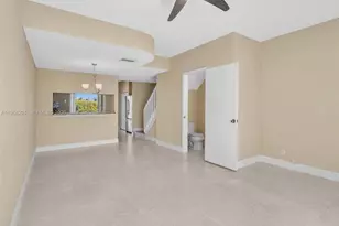 60 Key W Ct, Weston, FL 33326 - Photo 14