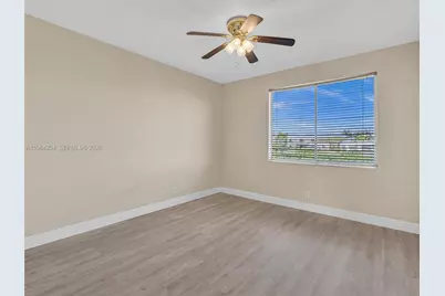 60 Key West Ct #60, Weston, FL 33326 - Photo 26