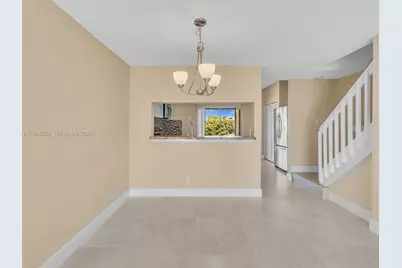 60 Key West Ct #60, Weston, FL 33326 - Photo 16