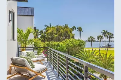 123 Murray Rd, West Palm Beach, FL 33405 - Photo 1